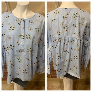💙Tommy Hilfiger Floral Top💙